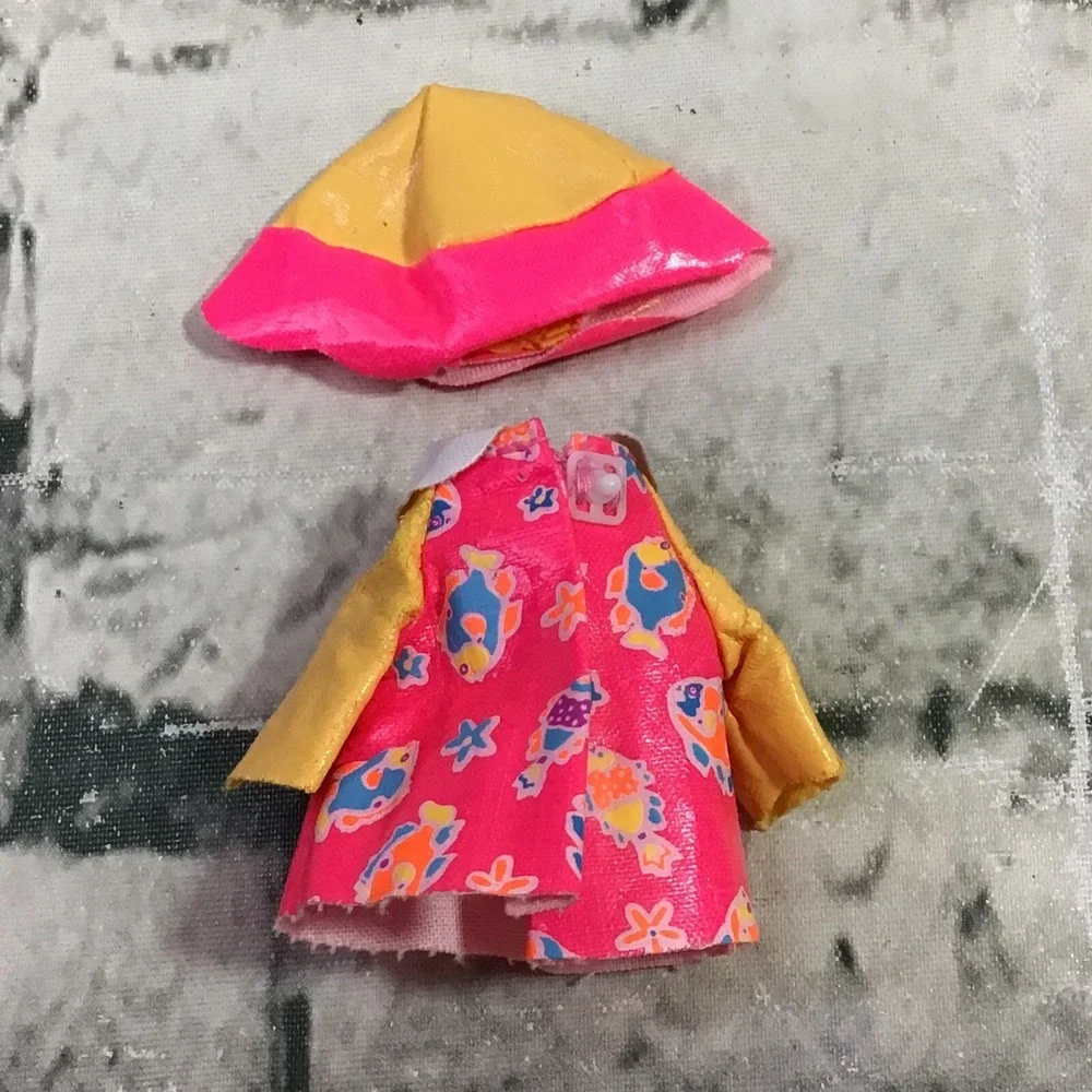 Barbie Kelly Doll Outfit‎ Rain Coat W Matching Hat Pink Yellow